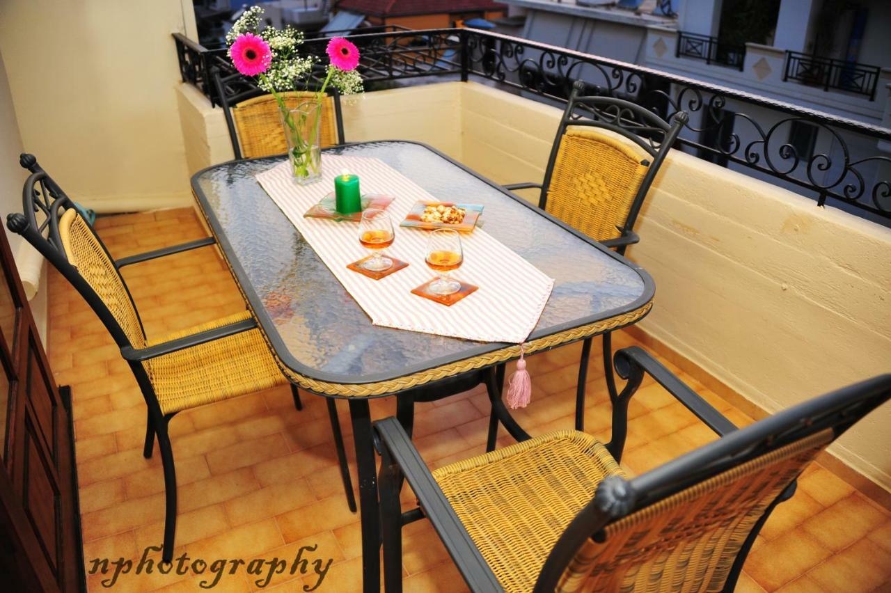 חאניה Alexandra'S Art Apartment מראה חיצוני תמונה