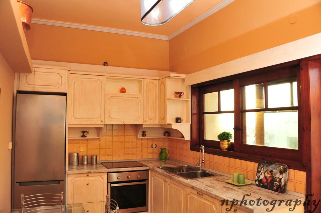 חאניה Alexandra'S Art Apartment מראה חיצוני תמונה